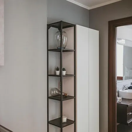 Апартаменты San Pietro Cozy And Quiet Three-room Рим