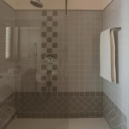 Апартаменты San Pietro Cozy And Quiet Three-room