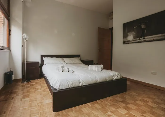 Easytopstay - Peaceful Retreat Near San Pietro Apartment